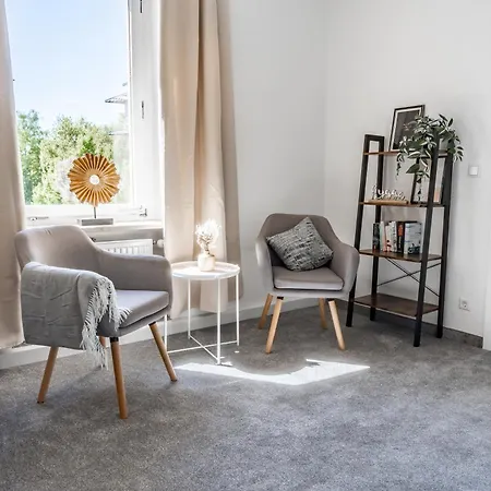 Appartement 2 Zentrale Fewos Fuer Gruppen Mit Parkplatz *